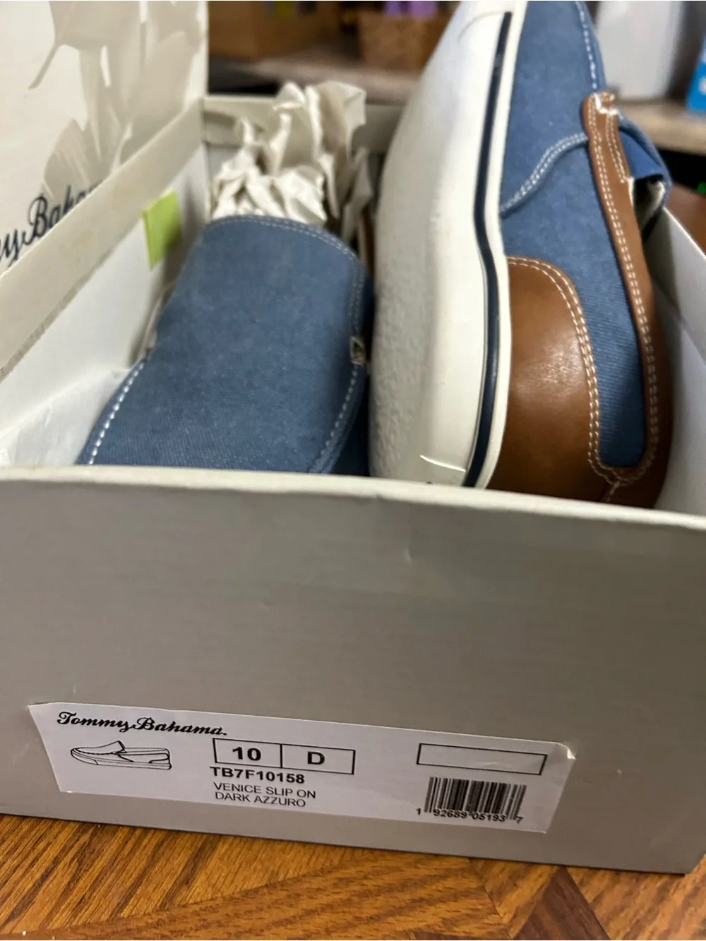 Tommy Bahama Men's Denim Blue Canvas Slip-On Loafers size 10 Mens - Picture 3 of 4